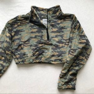 UO Camo, Cropped, Quarter Zip